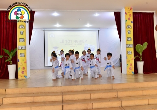 Tiết mục Múa Võ của các bé trong lễ Tốt nghiệp năm học 2019 -2020